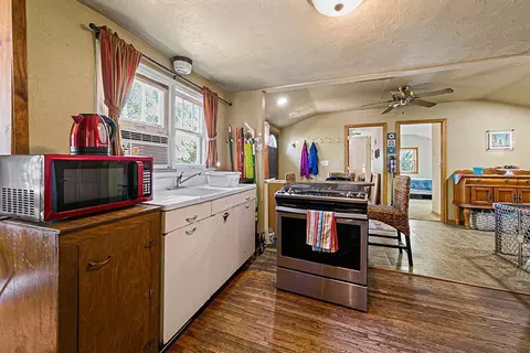 905 S Front St, Saint Peter, MN 56082 photo 7