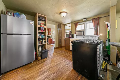 905 S Front St, Saint Peter, MN 56082 photo 8