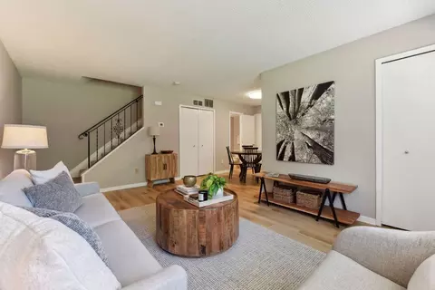 13360 Zenith Ln, Eden Prairie, MN 55346