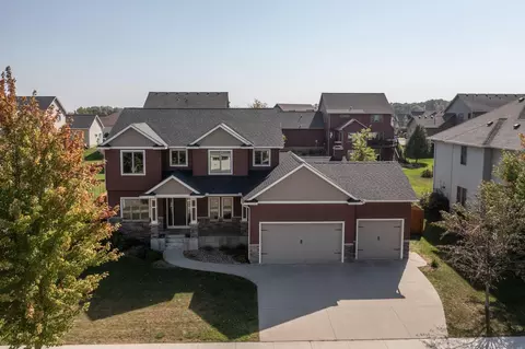 1558 Echo Ridge Rd SW, Rochester, MN 55902