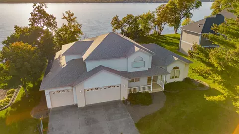 6258 E Lake Carlos Dr NE, Alexandria, MN 56308