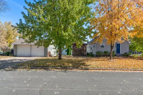 223 W Cedar St, River Falls, WI 54022