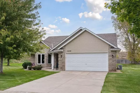12435 Wedgewood Pl NW, Coon Rapids, MN 55433
