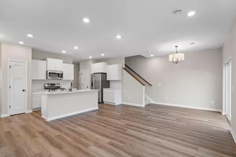 13641 Busch Ln, Rogers, MN 55374 photo 15