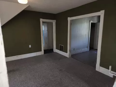 320 High Ave NE, Willmar, MN 56201 photo 3