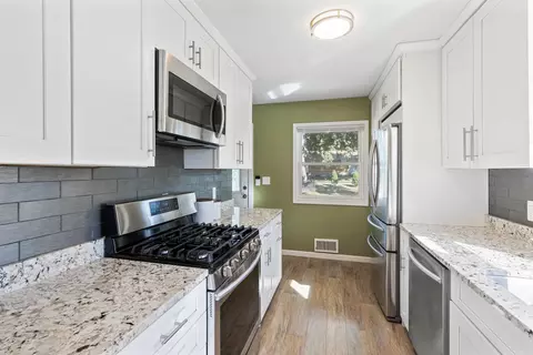 2025 Diffley Rd, Eagan, MN 55122