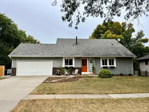 12972 Finch Way, Apple Valley, MN 55124