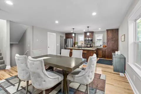 421 E 33rd St, Minneapolis, MN 55408 photo 11