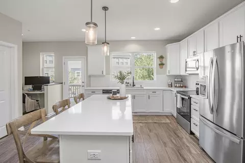 5242 Hampton St NE, Prior Lake, MN 55372