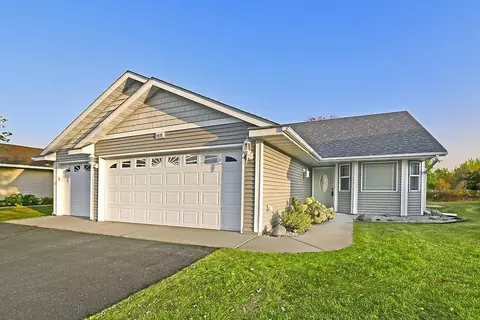 1019 1st St S, Sartell, MN 56377
