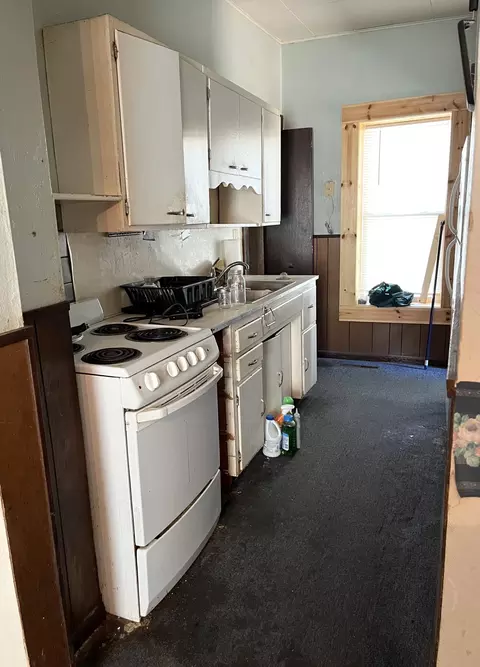 56 6th St, Windom, MN 56101 photo 7