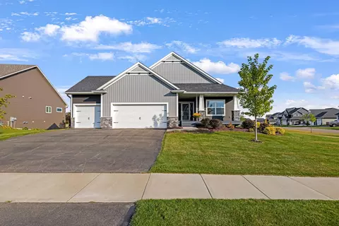 19837 Henley Ln, Lakeville, MN 55044