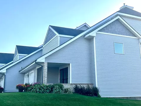 410 1st St SE #204, Little Falls, MN 56345