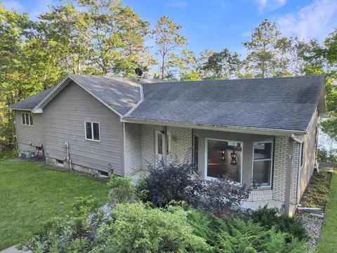 413 N Bay Dr NE, Longville, MN 56655