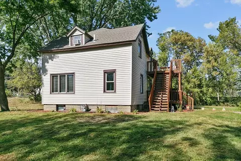 416 W 3rd St, Mankato, MN 56001