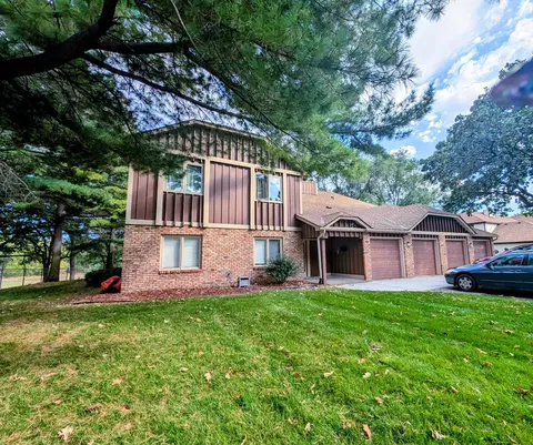 12147 Crooked Lake Blvd NW #102, Minneapolis, MN 55433