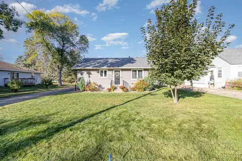 616 2nd St, Farmington, MN 55024