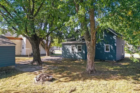 15 Irving Ave, Faribault, MN 55021 photo 6