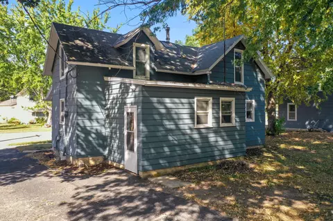 15 Irving Ave, Faribault, MN 55021 photo 3