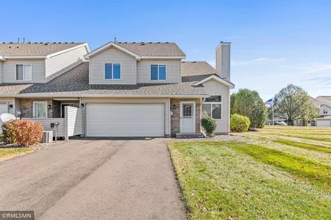 7887 Hemingway Ave S, Cottage Grove, MN 55016