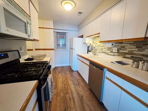 405 Lake St, Excelsior, MN 55331 photo 8