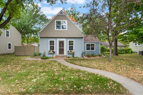 1106 Cedar St, Alexandria, MN 56308