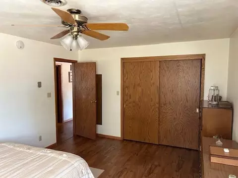 Bedroom - 456 Cedar Ave, Westbrook, MN 56183 photo 3 of 8