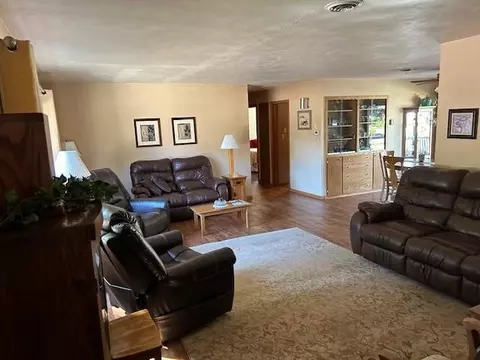 Living - 456 Cedar Ave, Westbrook, MN 56183 photo 2 of 3