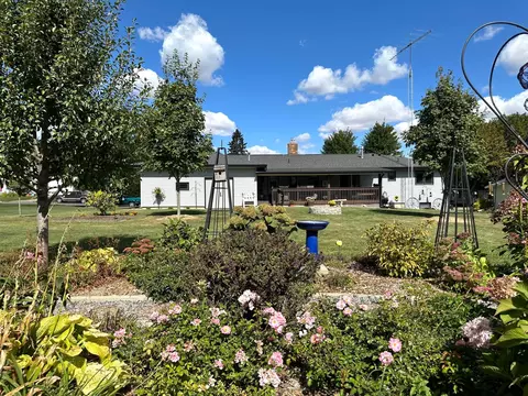 210 E Cabot St, Le Roy, MN 55951 photo 40