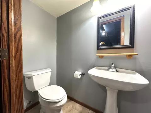 210 E Cabot St, Le Roy, MN 55951 photo 31