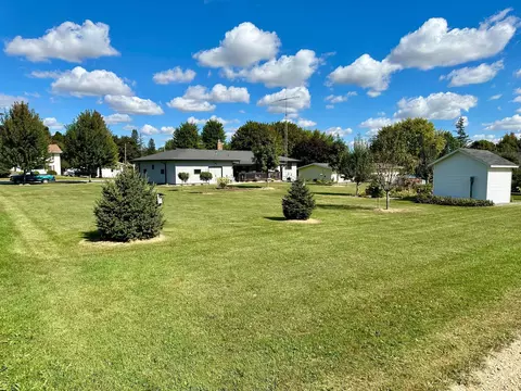 210 E Cabot St, Le Roy, MN 55951 photo 38