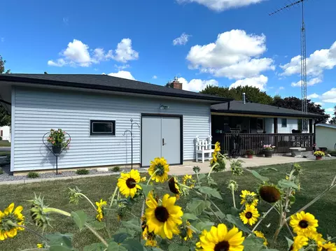 210 E Cabot St, Le Roy, MN 55951 photo 43