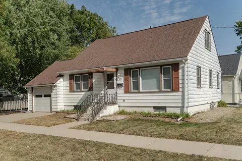 600 5th Ave NW, Rochester, MN 55901