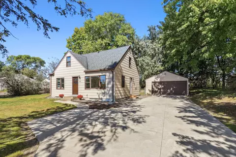 612 Highway 55, Hamel, MN 55340