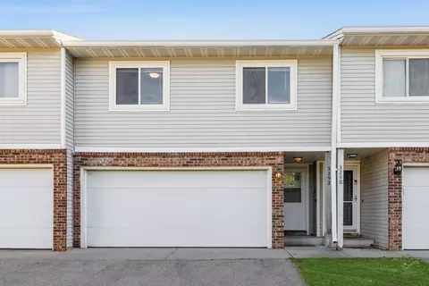 3292 78th St E, Inver Grove Heights, MN 55076