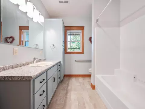 Bath - 102 8th St N, Wheaton, MN 56296 photo 3 of 3