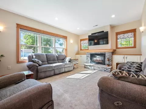 Living - 102 8th St N, Wheaton, MN 56296 photo 1 of 4
