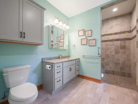 Bath - 102 8th St N, Wheaton, MN 56296 photo 1 of 3
