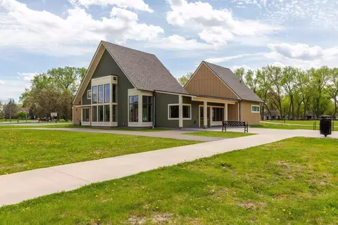 2778 Lakeview Ave, Roseville, MN 55113 photo 58