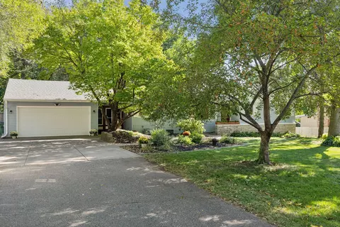 2778 Lakeview Ave, Roseville, MN 55113 photo 47
