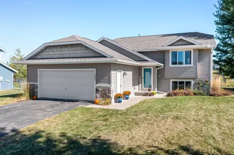 1447 Mallard Ave, Baldwin, WI 54002