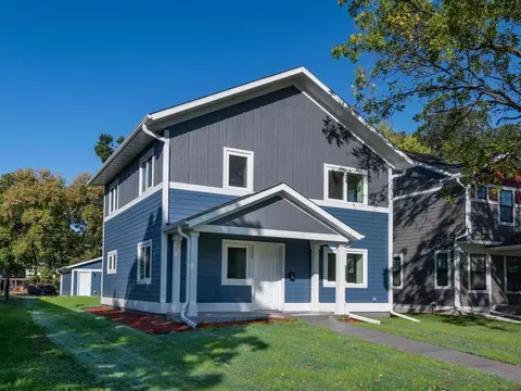 2207 N 4th St, Minneapolis, MN 55411