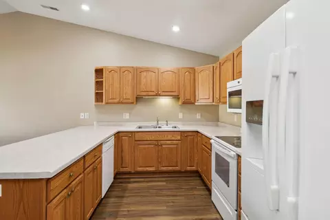 1423 Summit St, Baldwin, WI 54002 photo 3