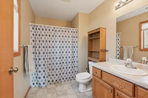 1423 Summit St, Baldwin, WI 54002 photo 10