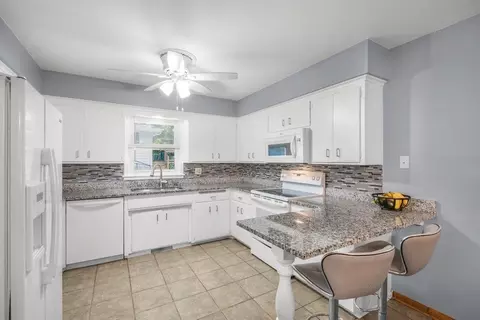 4023 Cleveland St NE, Columbia Heights, MN 55421