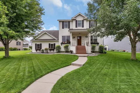 2008 11th St N, Sartell, MN 56377