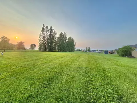 Nnn Pond View Drive, Arlington, MN 55307