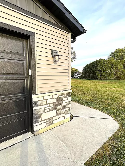 10 Sunset Blvd, Elgin, MN 55932 photo 3