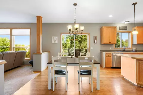 921 Firethorne Trl, Jordan, MN 55352 photo 12