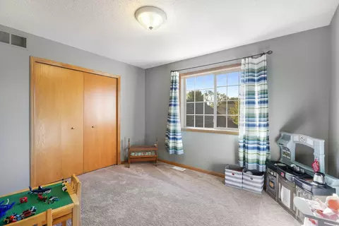 921 Firethorne Trl, Jordan, MN 55352 photo 24